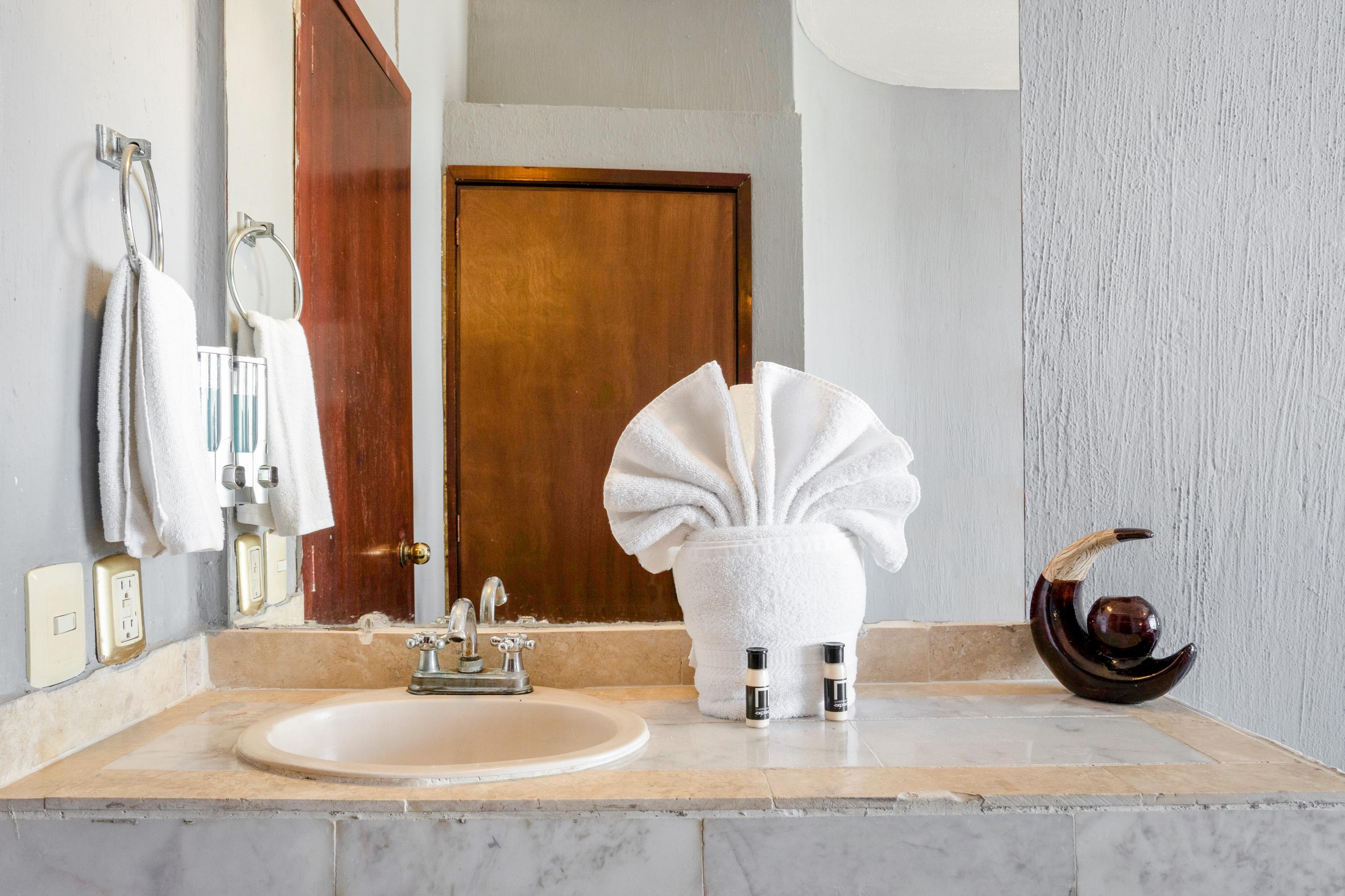 Guadalajara Express Tonala Hotel ภายนอก รูปภาพ
